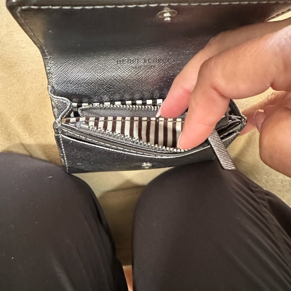 Henri Bendel Metallic Silver change purse wallet - Picture 9 of 11